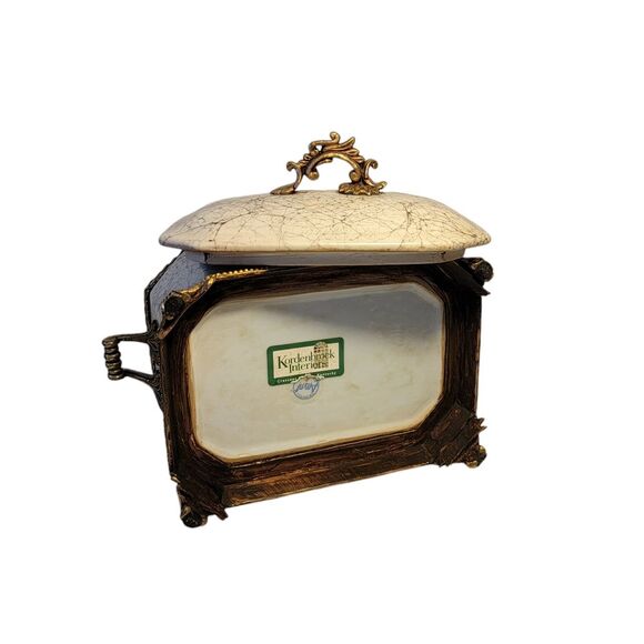 Elegant Kordenbroek Crackle Finish Decorative Box with Gold Baroque Details - Picture 4 of 7